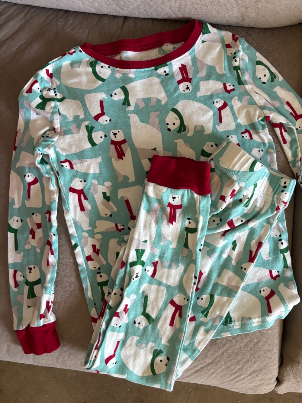 BULK Girls 9/10 Back to school/ wholesale.PJs, Jeans, Leggings, Shorts, Shirts.